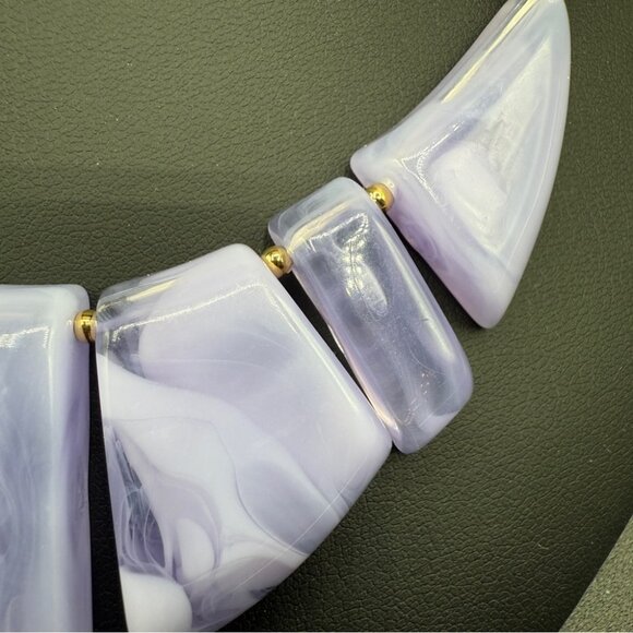 Vintage Lilac Purple Lucite Geometric Abstract Chunky Necklace - Picture 15 of 15